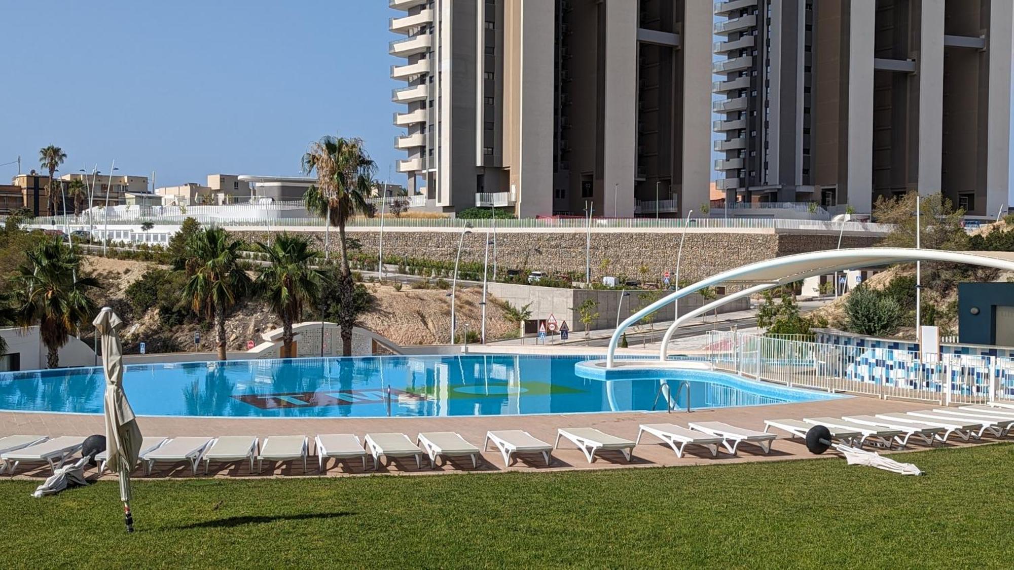 Sunset Waves Magic Apartments 베니돔 외부 사진