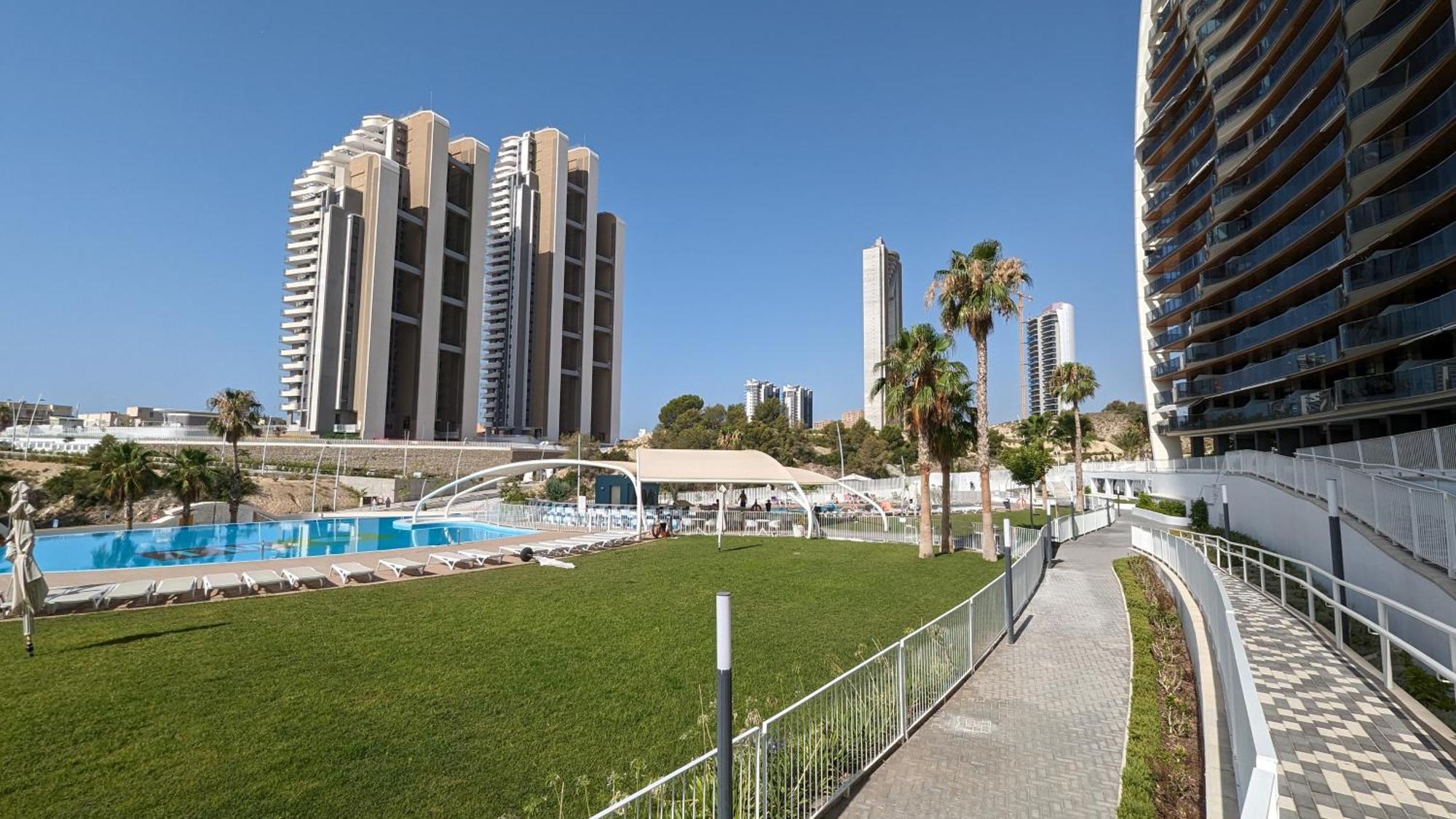 Sunset Waves Magic Apartments 베니돔 외부 사진